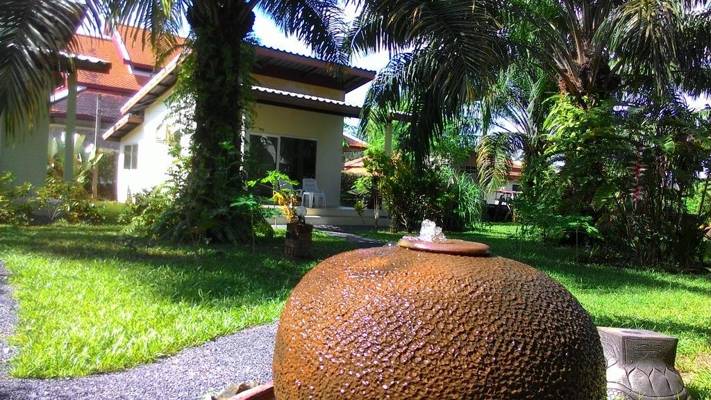 Aathid Garden Khao Lak Villa Room photo