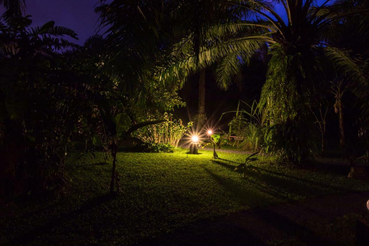 Aathid Garden Khao Lak Villa Exterior photo